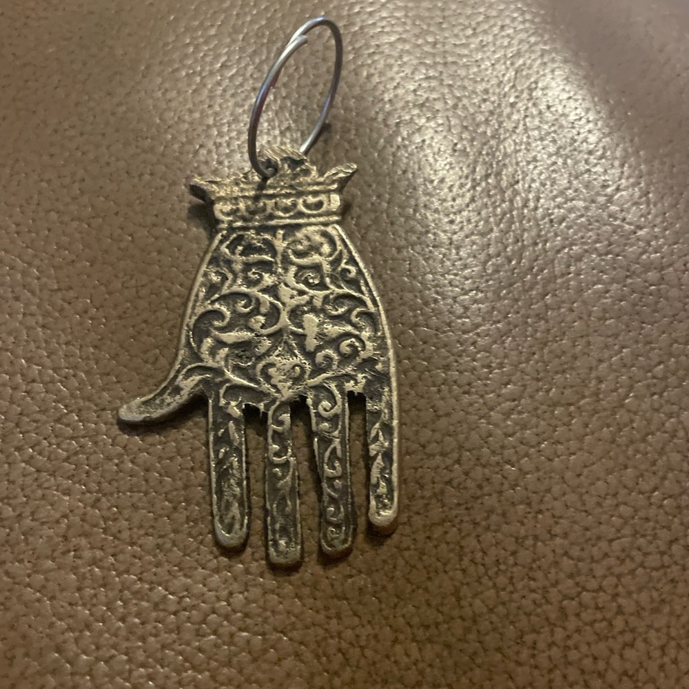 Vintage Moroccan Hand of Fatima - Picture 3 of 6